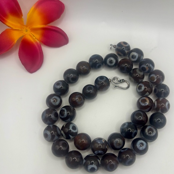 Gemstone Necklace - Picture 4 of 10